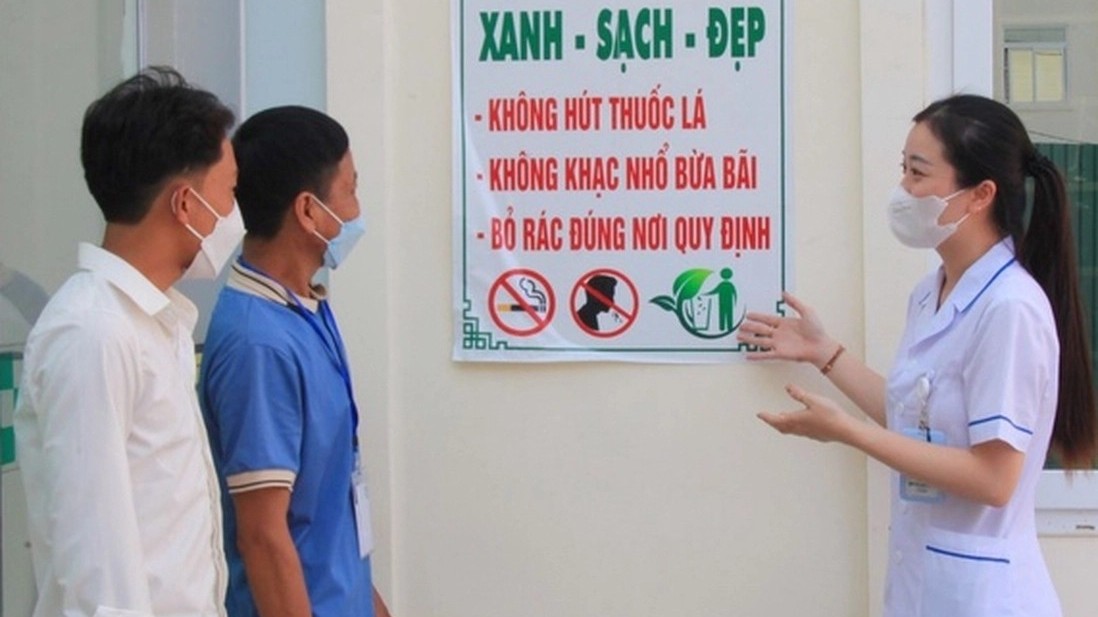 Vinh danh 20 đơn vị xuất sắc nhất trong phong trào xây dựng cơ sở y tế không khói thuốc