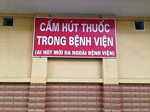 Môi trường không khói thuốc: Thước đo "sức khỏe" thương hiệu bệnh viện