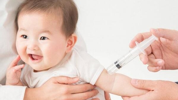 Từ năm 2026, trẻ em sẽ được tiêm hai loại vắc xin "tiền triệu" hoàn toàn miễn phí