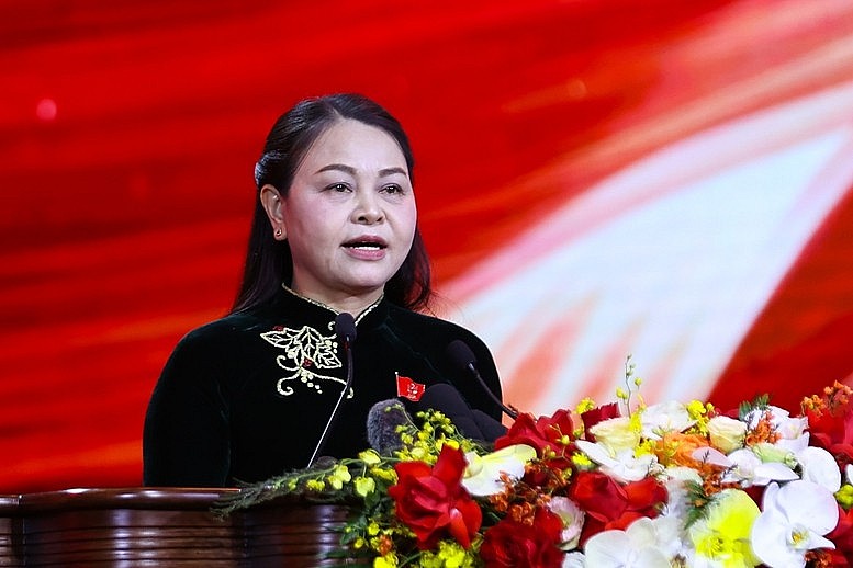 Đồng chí Nguyễn Thị Thu Hà, Phó Chủ tịch-Tổng Thư ký Uỷ ban Trung ương Mặt trận Tổ quốc Việt Nam phát biểu hưởng ứng phong trào thi đua - Ảnh: VGP/Nhật Bắc