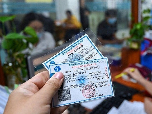 Theo quy định hiện hành, mức đóng BHYT hộ gia đình là 4,5% lương cơ sở.