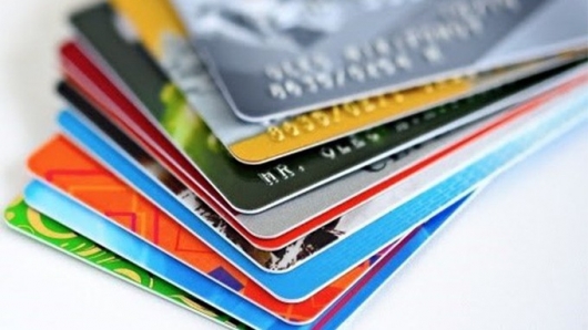 Sau 31/12, thẻ từ ATM vẫn được dùng để giao dịch rút tiền, thanh toán