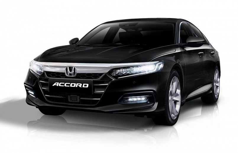 Honda Accord 2022 ra mắt tại Việt Nam, ngập tràn trang bị công nghệ hỗ trợ người lái
