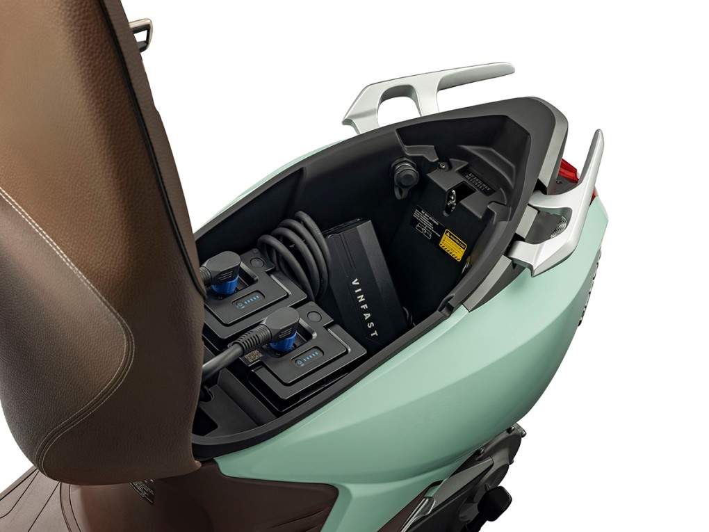 VinFast chính thức ra mắt xe máy điện Vento với nhiều tính năng vượt trội