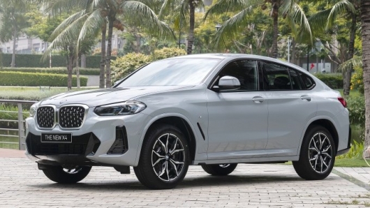 BMW X4 ra mắt phiên bản nâng cấp với giá 3,279 tỷ đồng