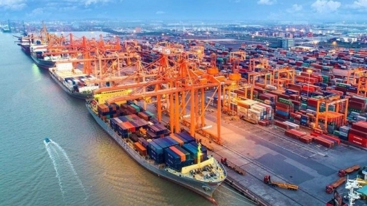 Trung Quốc là đối tác thương mại lớn nhất của Việt Nam ở khu vực châu Á