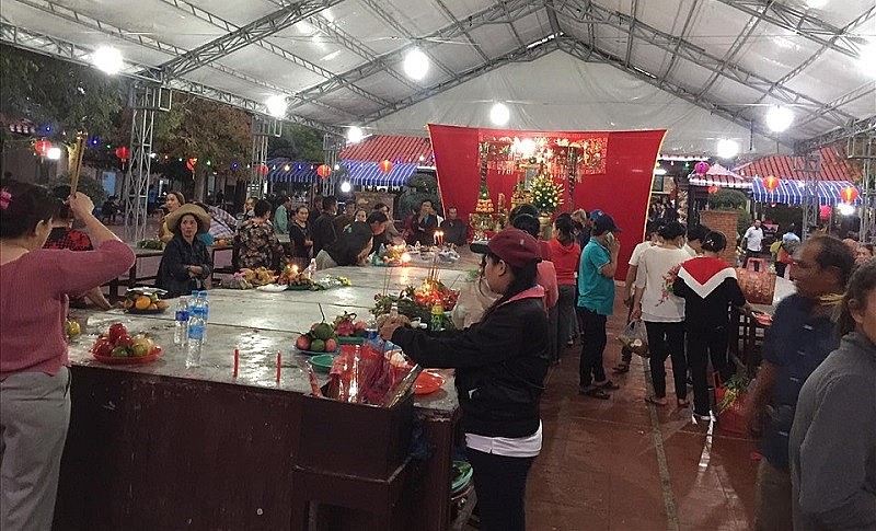 Lễ hội thu hút hàng ngàn du khách thập phương đến viếng Dinh mỗi năm (ảnh: DT)