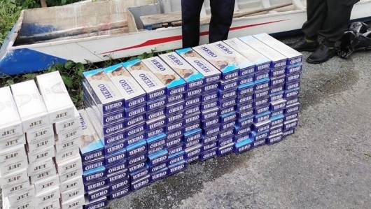 An Giang: Bắt vỏ lãi vận chuyển gần 1.500 bao thuốc lá ngoại nhập lậu
