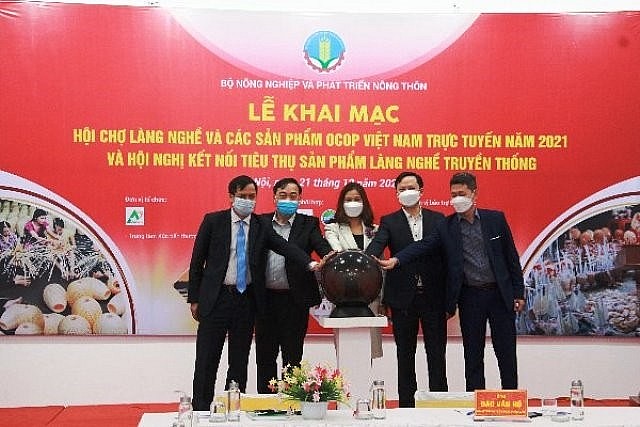 Khai mạc Hội chợ Làng nghề và các sản phẩm OCOP Việt Nam trực tuyến năm 2021