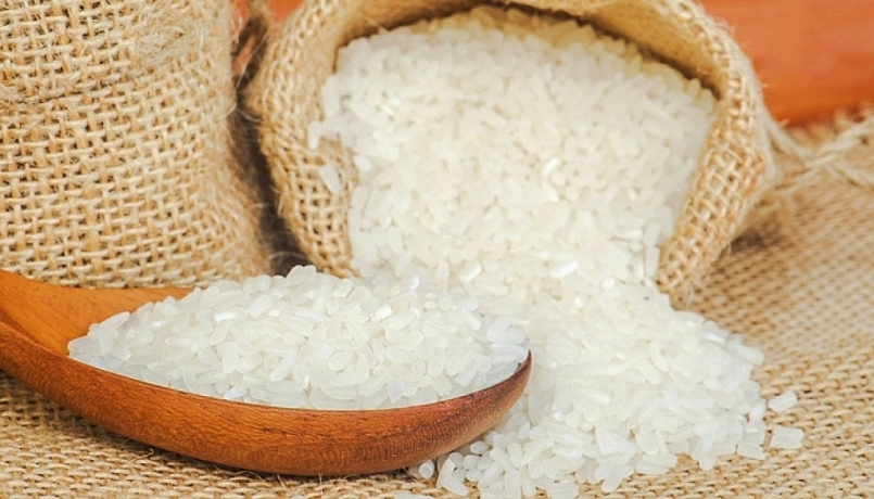 Cập nhật giá gạo hôm nay 6/1: Tiếp đà tăng