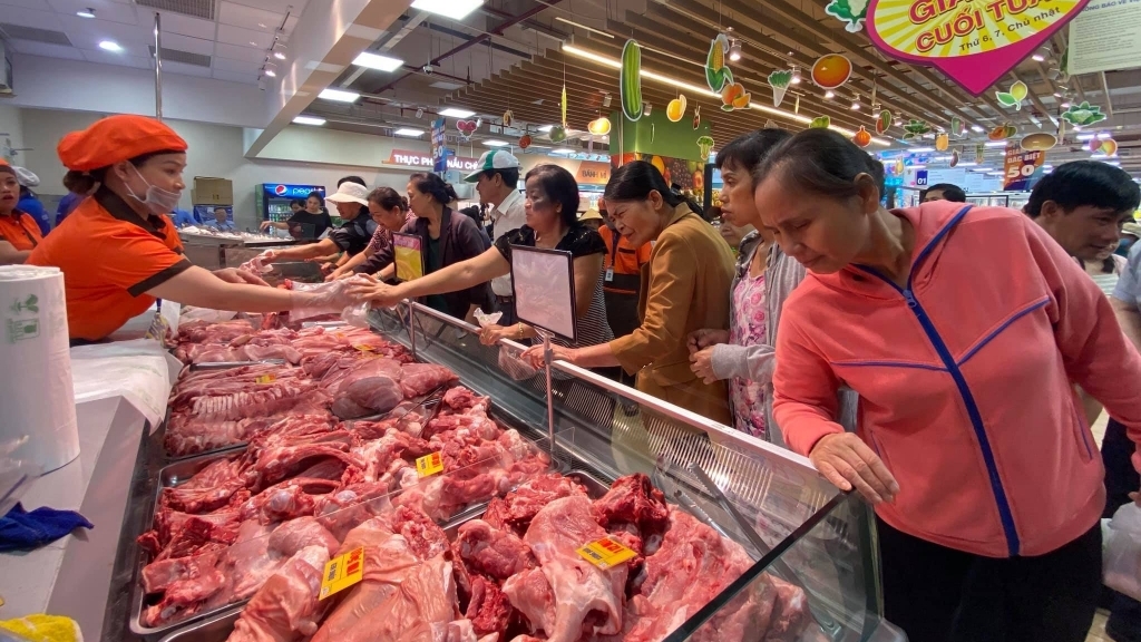Bộ NN&PTNT: Giá thịt lợn sẽ không tăng đột biến vào dịp Tết Tân Sửu