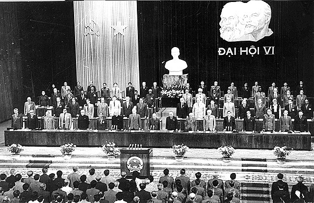 Đại hội đại biểu toàn quốc lần thứ VI của Đảng họp tại Hà Nội (Ảnh tư liệu)
