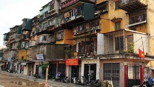 Hà Nội ưu tiên cải tạo, xây dựng lại chung cư cũ nguy hiểm