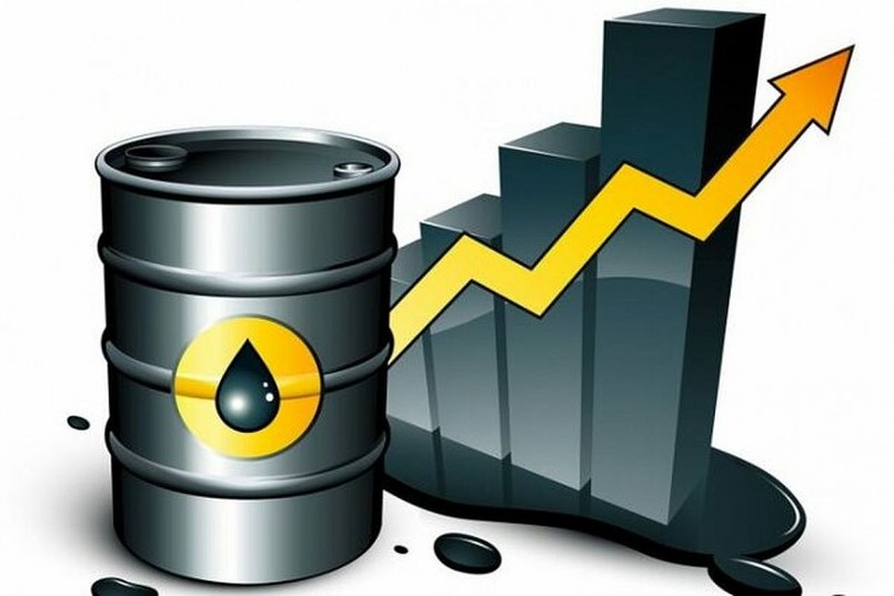 Cập nhật giá xăng dầu hôm nay 5/1/2022: Bật tăng mạnh