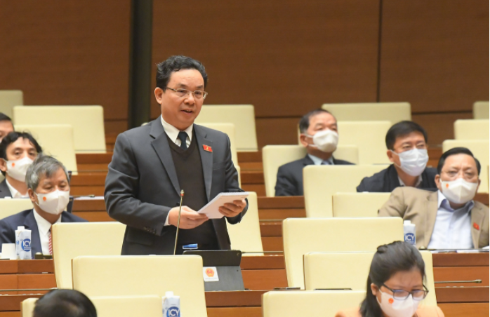 Đại biểu Hoàng Văn Cường - Đoàn ĐBQH Tp. Hà Nội phát biểu thảo luận