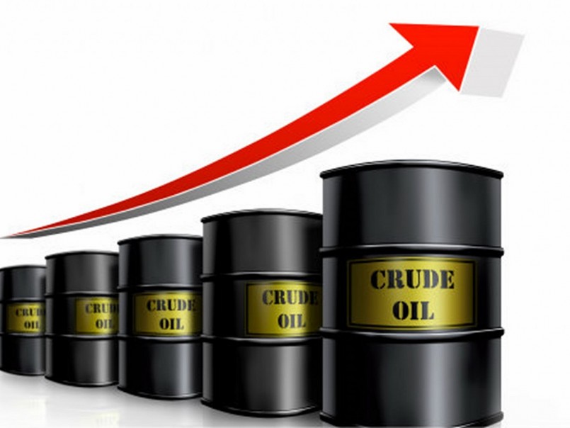 Cập nhật giá xăng dầu hôm nay 15/1/2022: Đồng loạt tăng vọt