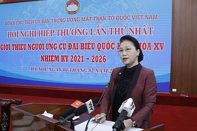 Chủ tịch Quốc hội Nguyễn Thị Kim Ngân phát biểu tại hội nghị. Ảnh: mattran.org.vn