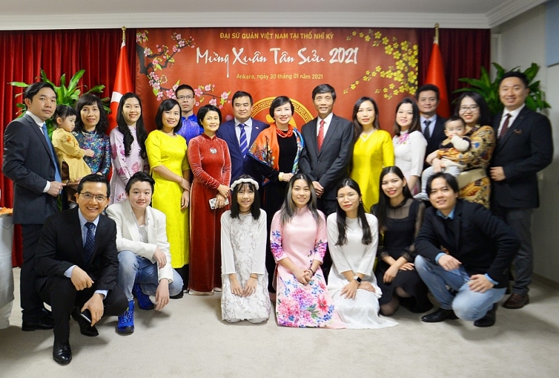 Đại sứ quán Việt Nam tại Thổ Nhĩ Kỳ tổ chức Tết Cộng đồng mừng Xuân Tân Sửu 2021. Ảnh: Thế giới và Việt Nam