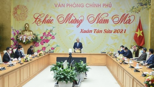 Thủ tướng Nguyễn Xuân Phúc: Tập trung xử lý công việc ngay từ ngày làm việc đầu tiên