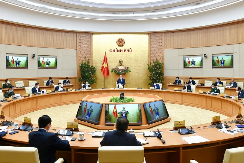 Thủ tướng Nguyễn Xuân Phúc lưu ý 5 cân đối lớn trong phát triển. Ảnh: VGP/Quang Hiếu
