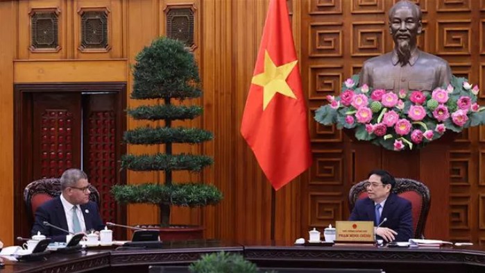 Chủ tịch COP26 đánh giá cao quyết tâm, nỗ lực thích ứng biến đổi khí hậu của Việt Nam