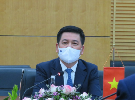 Bộ trưởng Bộ Công Thương Nguyễn Hồng Diên tại buổi làm việc. Ảnh: Báo Công Thương