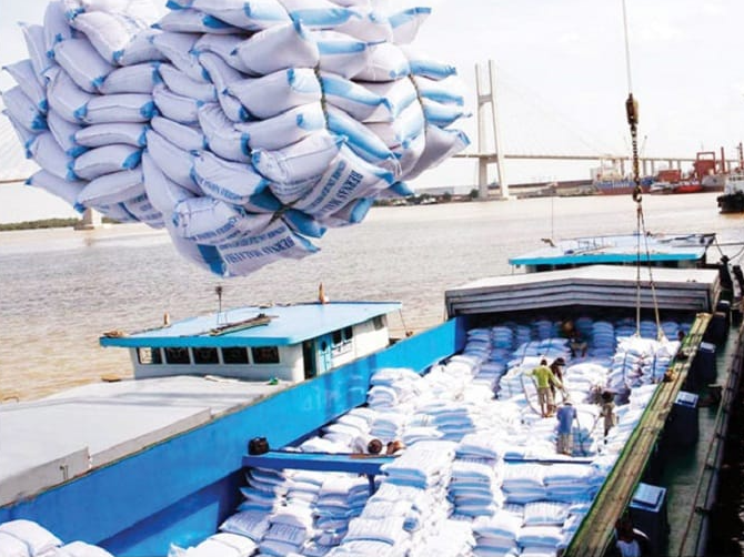 Xuất khẩu gạo tiếp tục tăng trưởng
