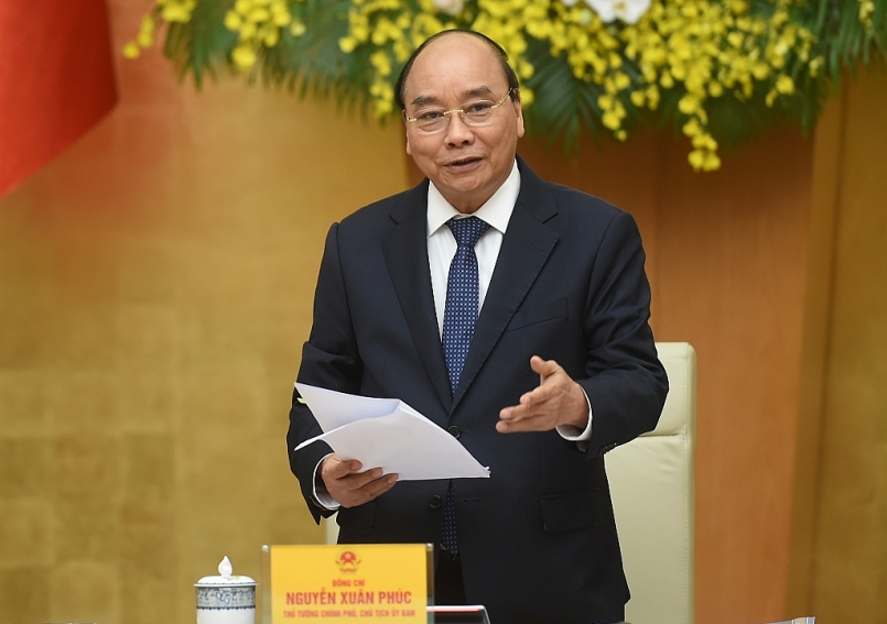 hủ tướng Nguyễn Xuân Phúc phát biểu kết luận phiên họp Ủy ban quốc gia về Chính phủ điện tử. Ảnh: VGP