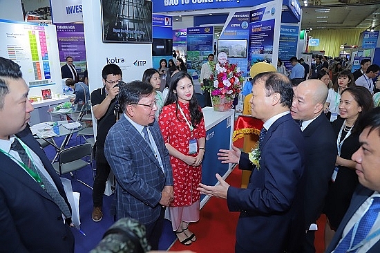       Doanh nghiệp Việt Nam – nền tảng tạo dựng uy tín thương hiệu Vietnam Expo