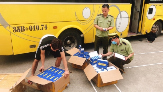 Lạng Sơn: Phát hiện, thu giữ lượng lớn thuốc chữa bệnh nhập lậu