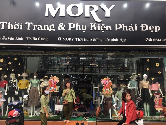 Hà Giang: Tạm giữ gần 300 sản phẩm hàng hóa có dấu hiệu giả mạo nhãn hiệu