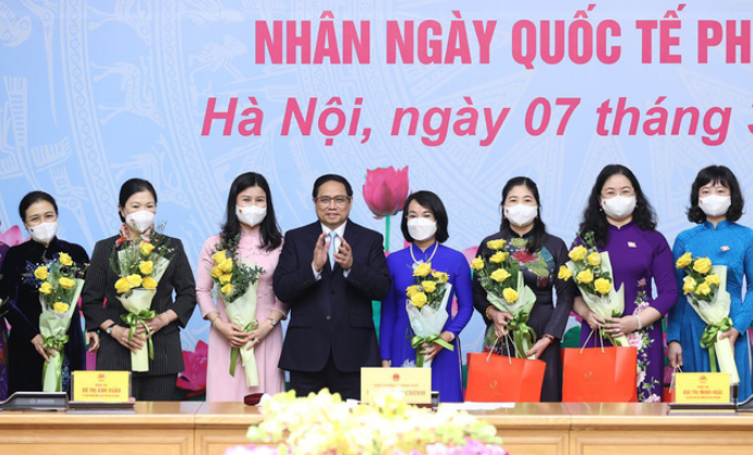 Thủ tướng Phạm Minh Chính chúc mừng các nữ lãnh đạo, quản lý, nữ trí thức, văn nghệ sỹ tiêu biểu nhân Ngày Quốc tế Phụ nữ 
