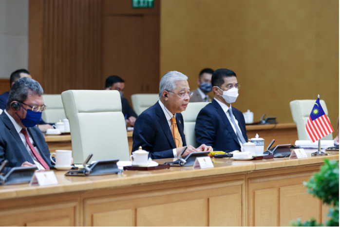 Thủ tướng Ismail Sabri Yaakob bày tỏ ấn tượng sâu sắc về những thành tích phát triển của Việt Nam thời gian qua. Ảnh: VGP