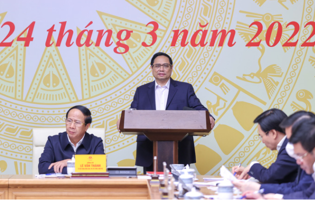 Thủ tướng Phạm Minh Chính chủ trì hội nghị trực tuyến toàn quốc để phát triển doanh nghiệp nhà nước. Ảnh: Nhật Bắc