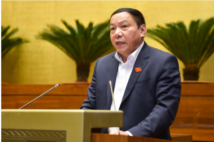 Bộ trưởng Bộ Văn hóa, Thể thao và Du lịch Nguyễn Văn Hùng giải trình các vấn đề đại biểu Quốc hội nêu