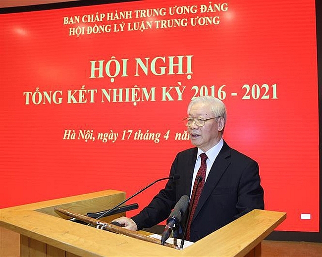 Tổng Bí thư Nguyễn Phú Trọng phát biểu tại Hội ngh