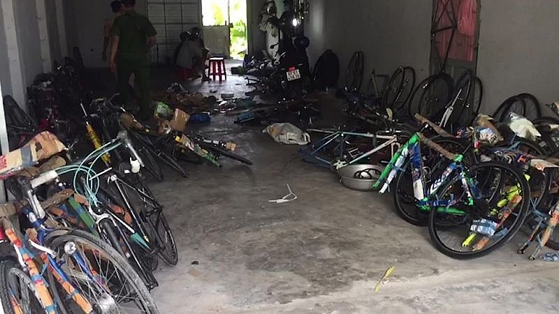 An Giang: Thu giữ số lượng lớn xe đạp thể thao nghi nhập lậu