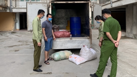 Thái Nguyên: Tiêu hủy 250kg sản phẩm động vật không rõ nguồn gốc