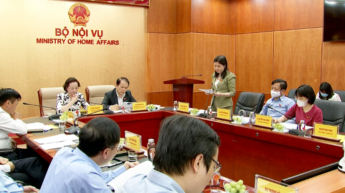 Phó Chủ nhiệm Ủy ban Pháp luật Nguyễn Phương Thủy trao đổi một số nội dung trong phối hợp công tác giữa hai cơ quan
