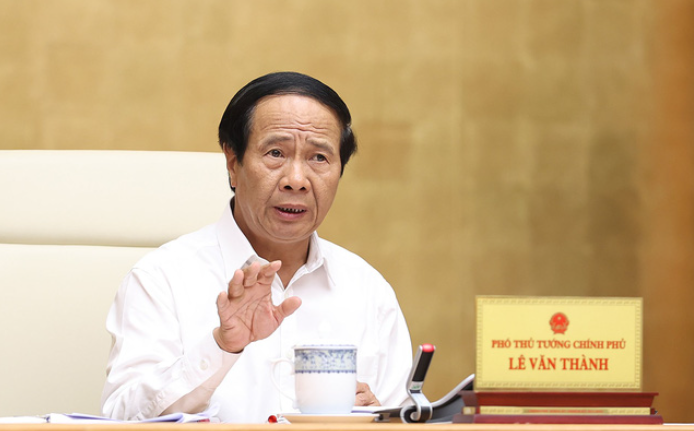 Phó Thủ tướng Lê Văn Thành đề nghị Bộ Xây dựng hoàn thiện, báo cáo Thủ tướng Chính phủ ban hành quyết định trước ngày 30/4. Ảnh VGP