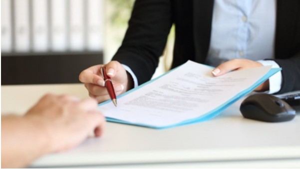 Đề xuất mới về các trường hợp ký hợp đồng lao động trong cơ quan hành chính