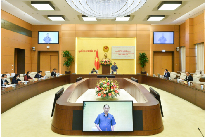 Phó Chủ tịch Quốc hội, Thượng tướng Trần Quang Phương - Trưởng Đoàn giám sát chủ trì các buổi làm việc của Đoàn giám sát với các Bộ, ngành 