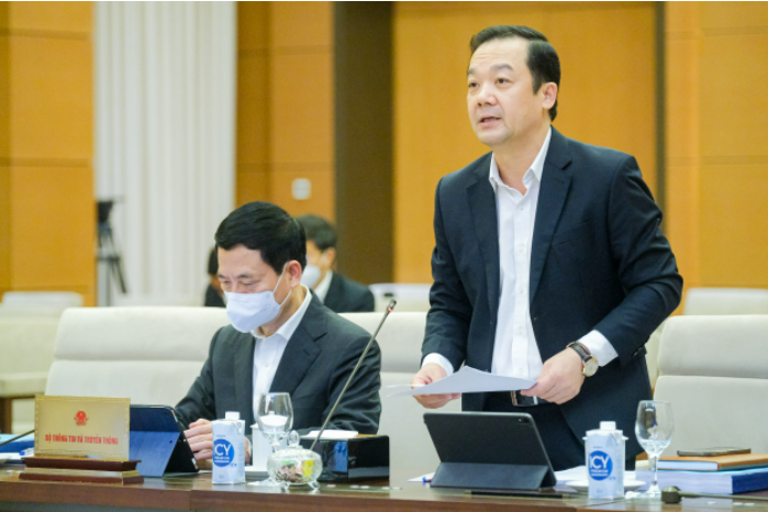 Thứ trưởng Bộ Thông tin và Truyền thông Phạm Đức Long khẳng định sự cần thiết về sửa đổi dự án Luật Tần số vô tuyến điện. 