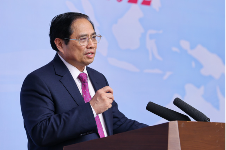 Thủ tướng Phạm Minh Chính: Chính phủ thể hiện rất rõ quan điểm xử lý nghiêm và quyết liệt những hành vi sai trái, để minh bạch hóa thị trường và bảo vệ nhà đầu tư. Ảnh: VGP