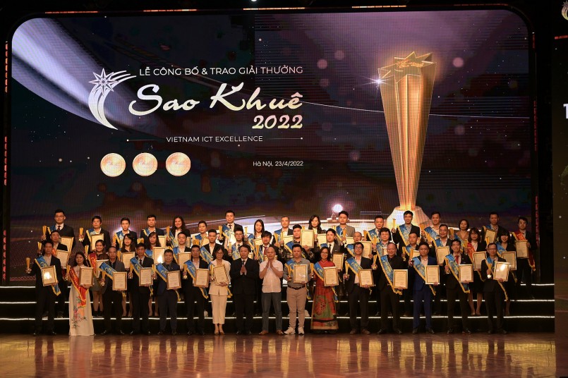 Lễ Công bố và Trao giải thưởng Sao Khuê 2022.
