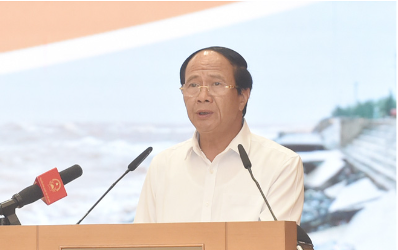 Phó Thủ tướng Lê Văn Thành: Chúng ta sẽ cùng cố gắng cao nhất với mục tiêu giảm nhẹ thiệt hại do thiên tai gây ra, phấn đấu năm 2022 thiệt hại về người, về tài sản thấp hơn năm 2021. Ảnh: VGP