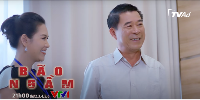 Preview phim “Bão ngầm” tập 48: Hạ Lam tiếp cận gia đình bác sĩ Hùng, Sơn 