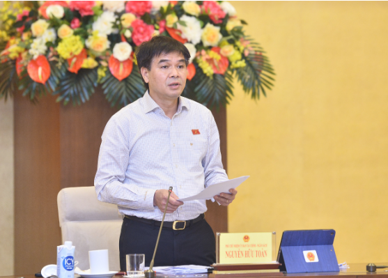 Phó Chủ nhiệm Ủy ban Tài chính - Ngân sách Nguyễn Hữu Toàn kết luận phiên giải trình