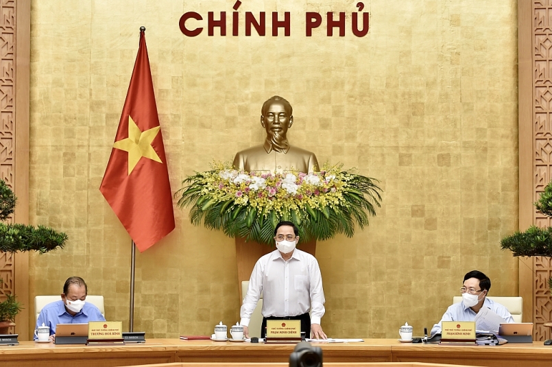 Thủ tướng Phạm Minh Chính phát biểu khai mạc phiên họp Chính phủ thường kỳ tháng 4/2021. Ảnh: VGP