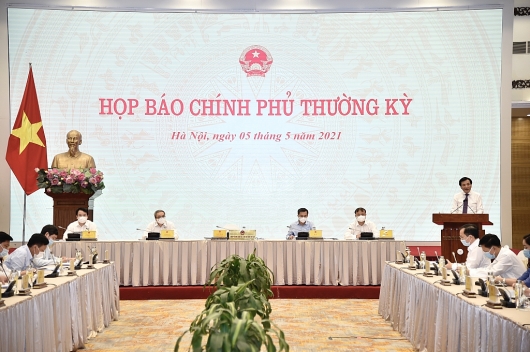 Họp báo Chính phủ: Kinh tế tiếp tục phục hồi, kiên định thực hiện "mục tiêu kép"